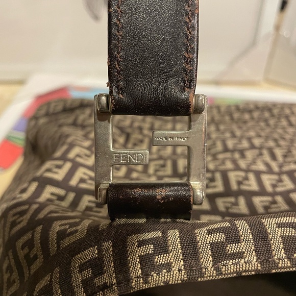 Fendi bag - Picture 10 of 14